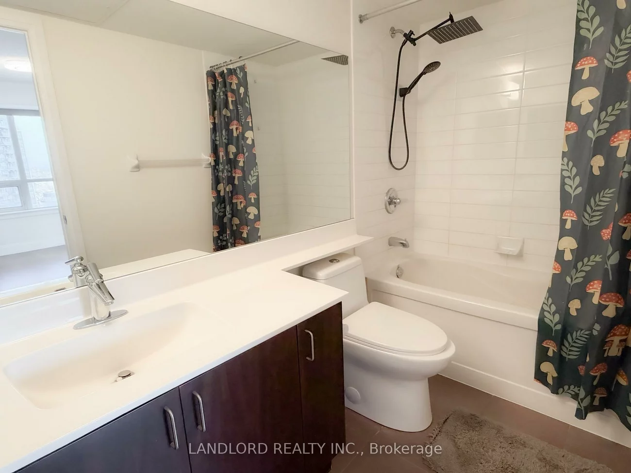 1070, Sheppard, York University Heights, Toronto