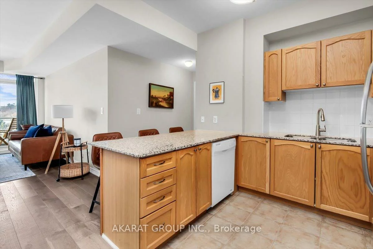 3865, Lake Shore, Long Branch, Toronto