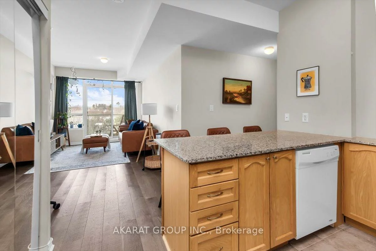 3865, Lake Shore, Long Branch, Toronto