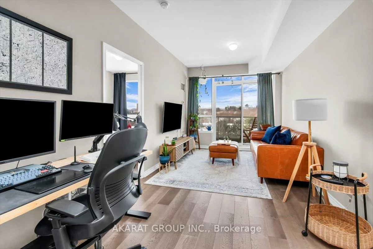 3865, Lake Shore, Long Branch, Toronto