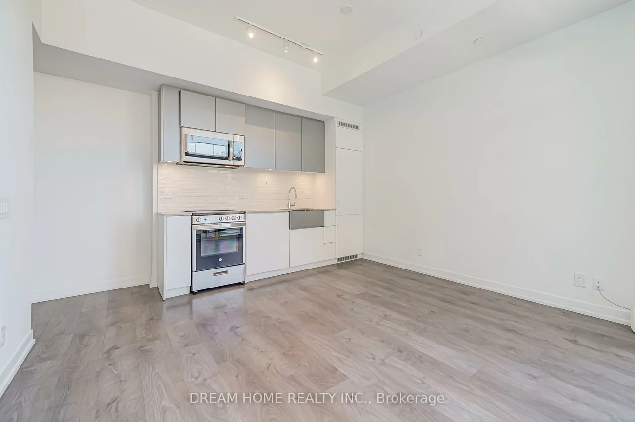 270, Dufferin, South Parkdale, Toronto