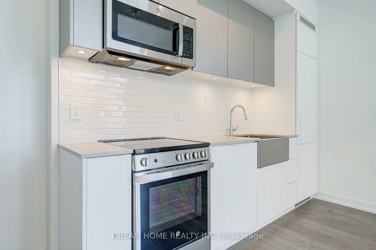 270, Dufferin, South Parkdale, Toronto