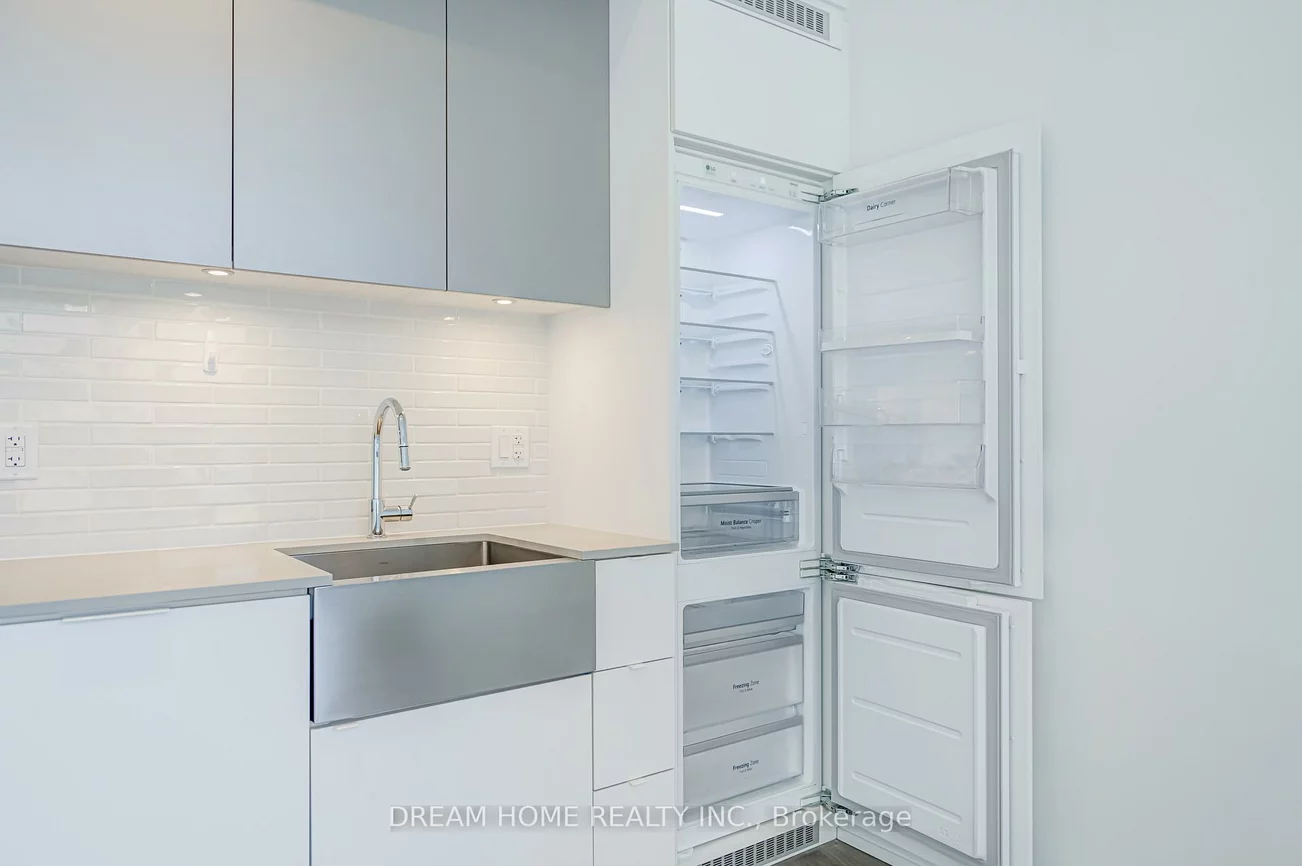 270, Dufferin, South Parkdale, Toronto