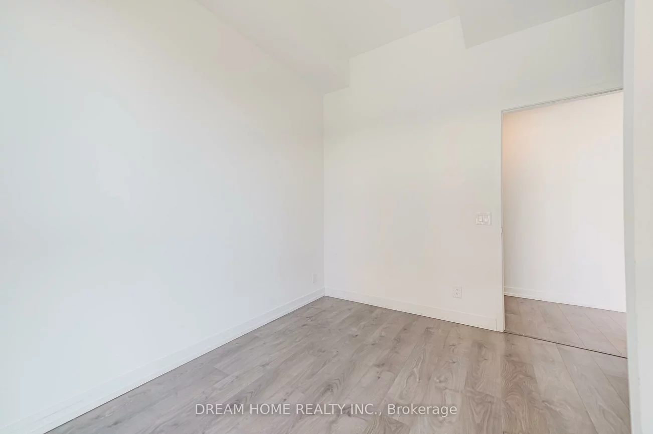 270, Dufferin, South Parkdale, Toronto