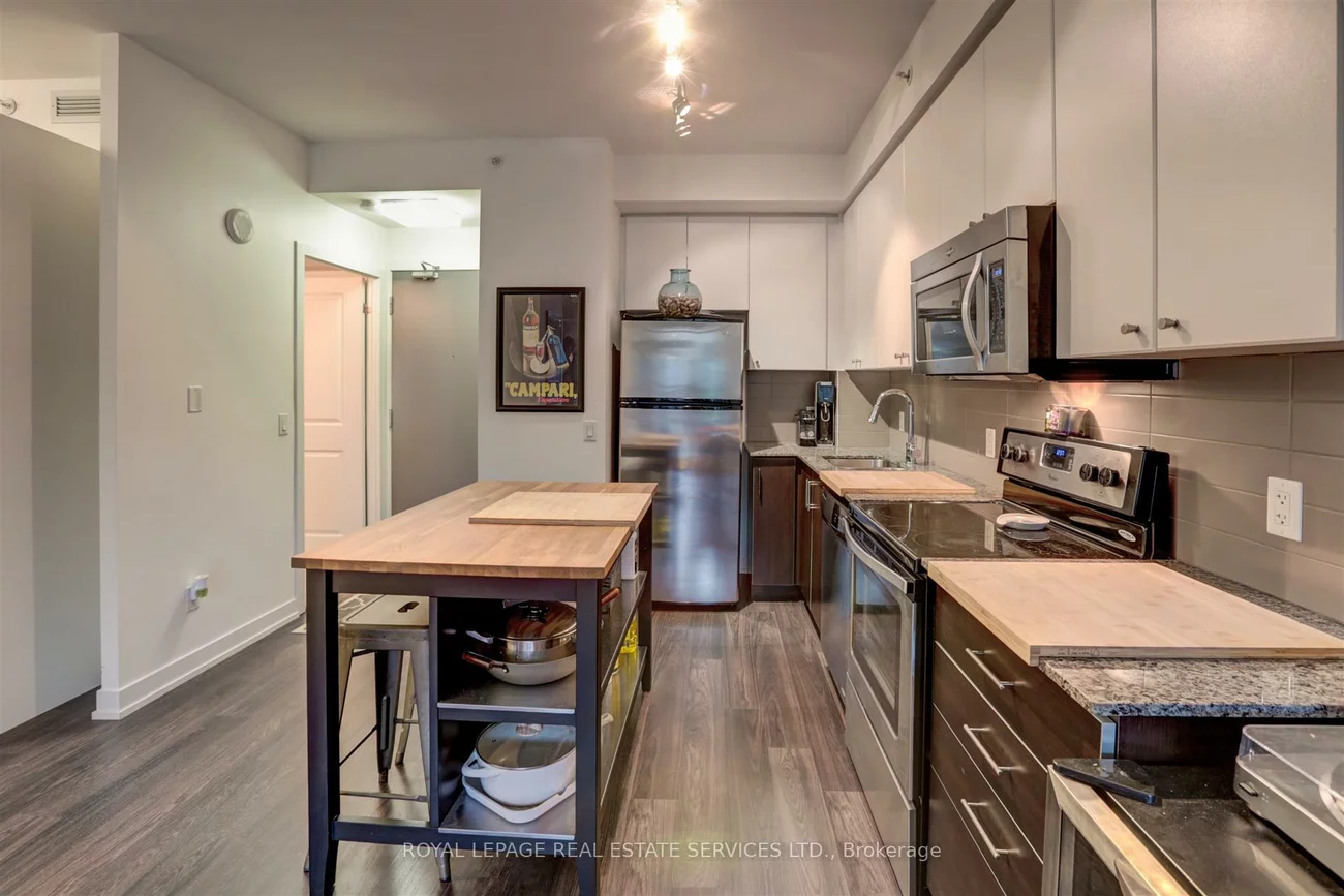 8, Fieldway, Islington-City Centre West, Toronto