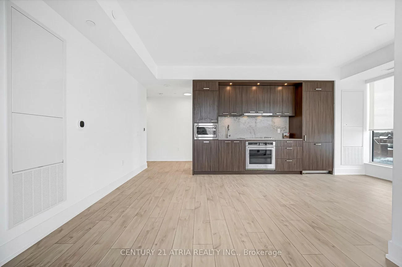 858, Dupont, Dovercourt-Wallace Emerson-Junction, Toronto