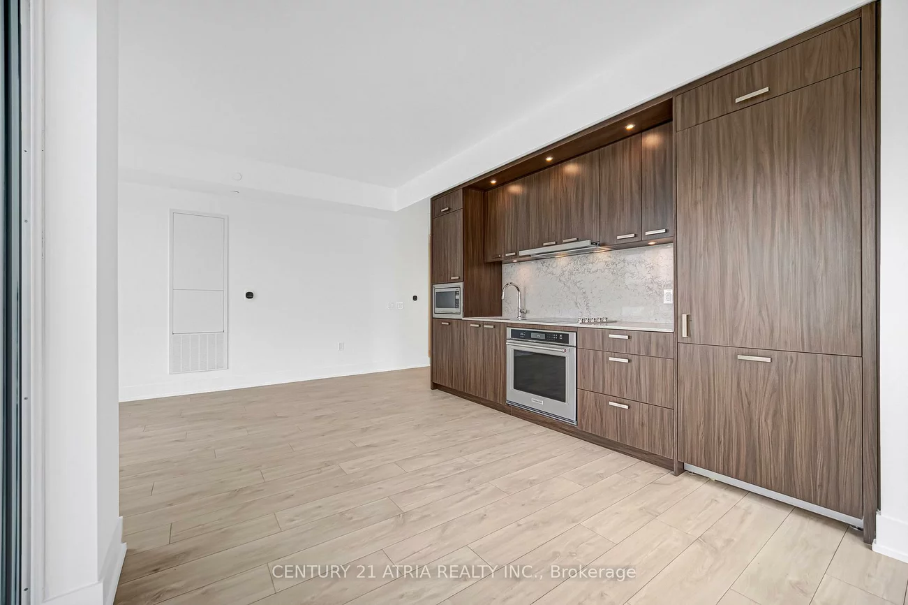 858, Dupont, Dovercourt-Wallace Emerson-Junction, Toronto