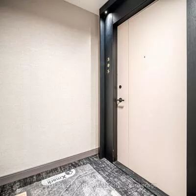 858, Dupont, Dovercourt-Wallace Emerson-Junction, Toronto