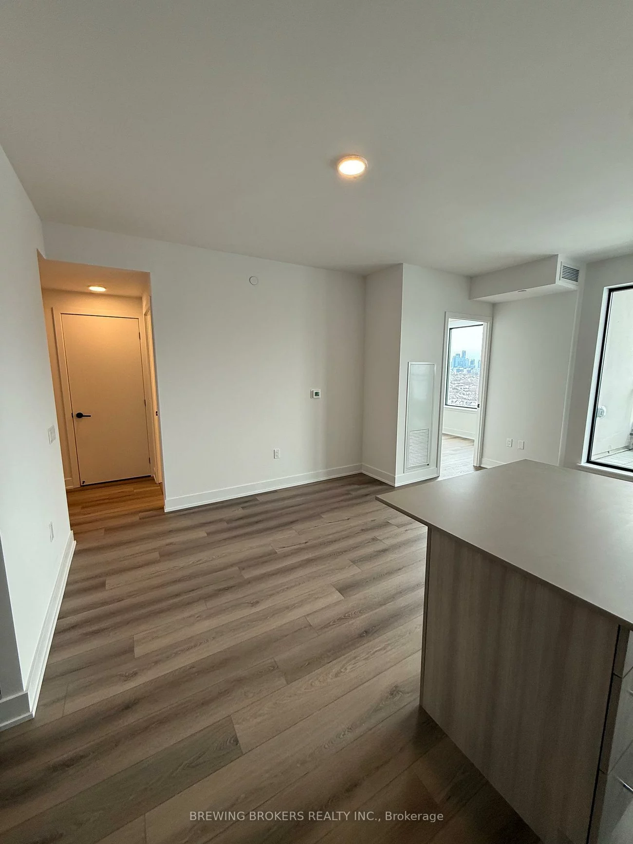 758, Dovercourt, Dovercourt-Wallace Emerson-Junction, Toronto