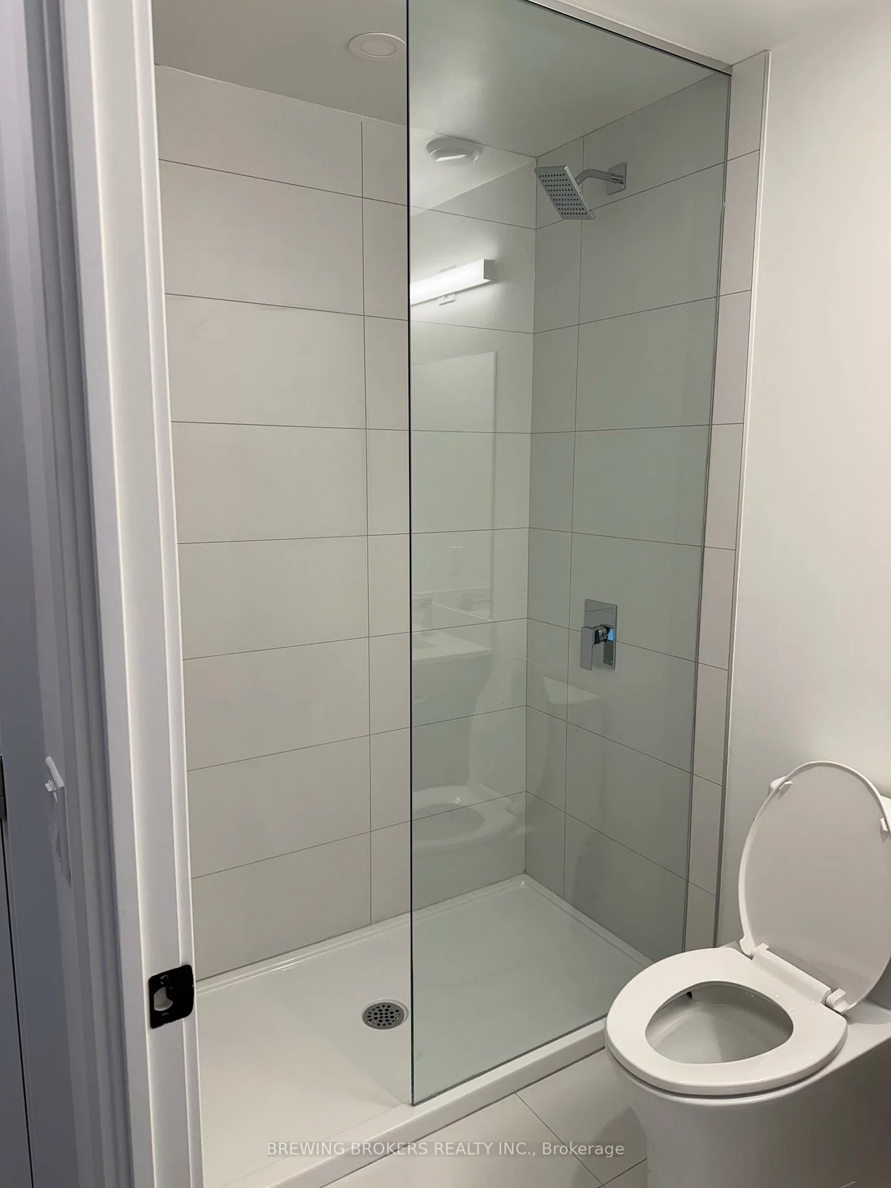 758, Dovercourt, Dovercourt-Wallace Emerson-Junction, Toronto