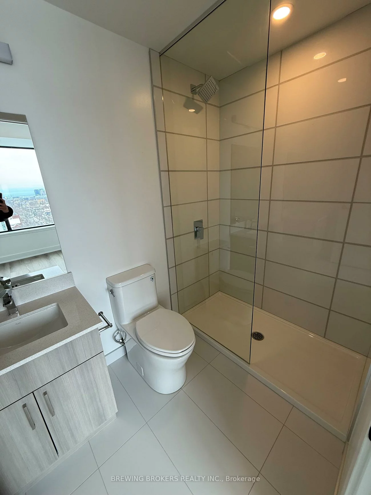 758, Dovercourt, Dovercourt-Wallace Emerson-Junction, Toronto