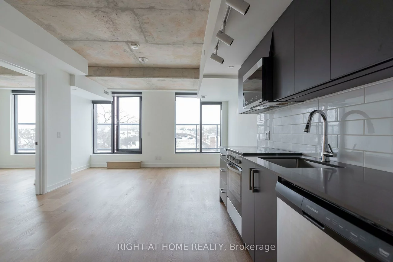 7, Fairbank, Briar Hill-Belgravia, Toronto