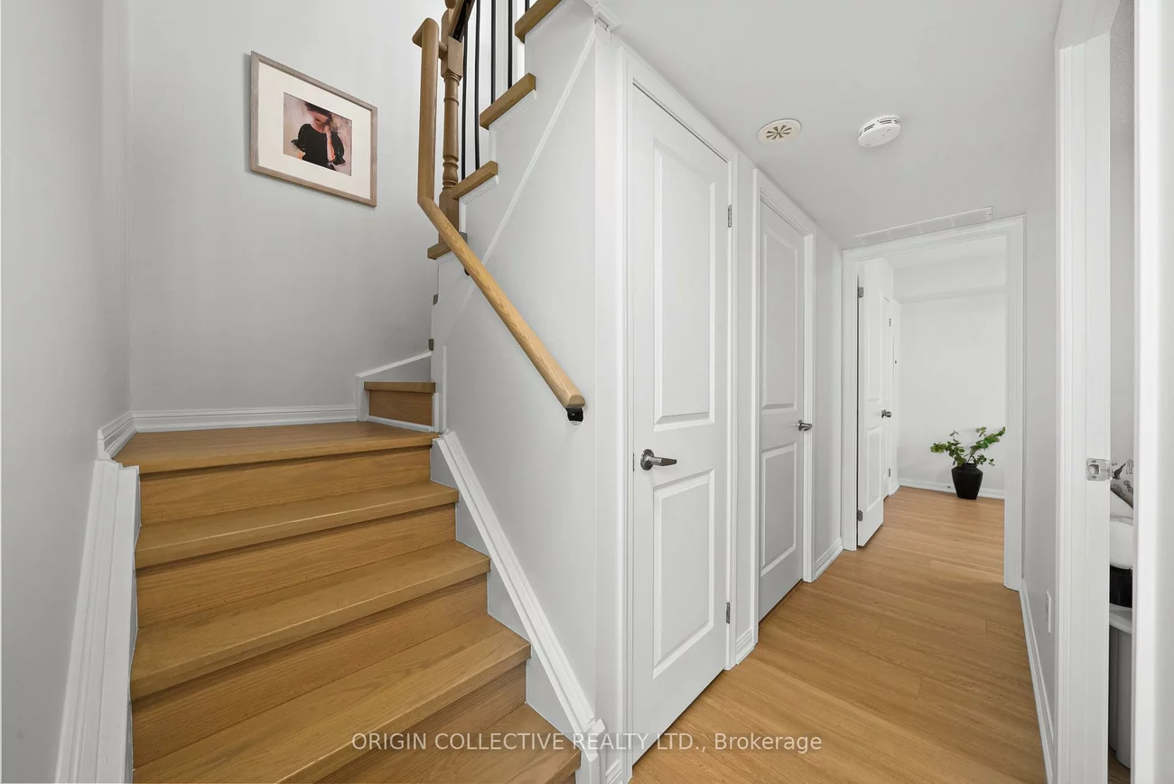 11, Foundry, Dovercourt-Wallace Emerson-Junction, Toronto