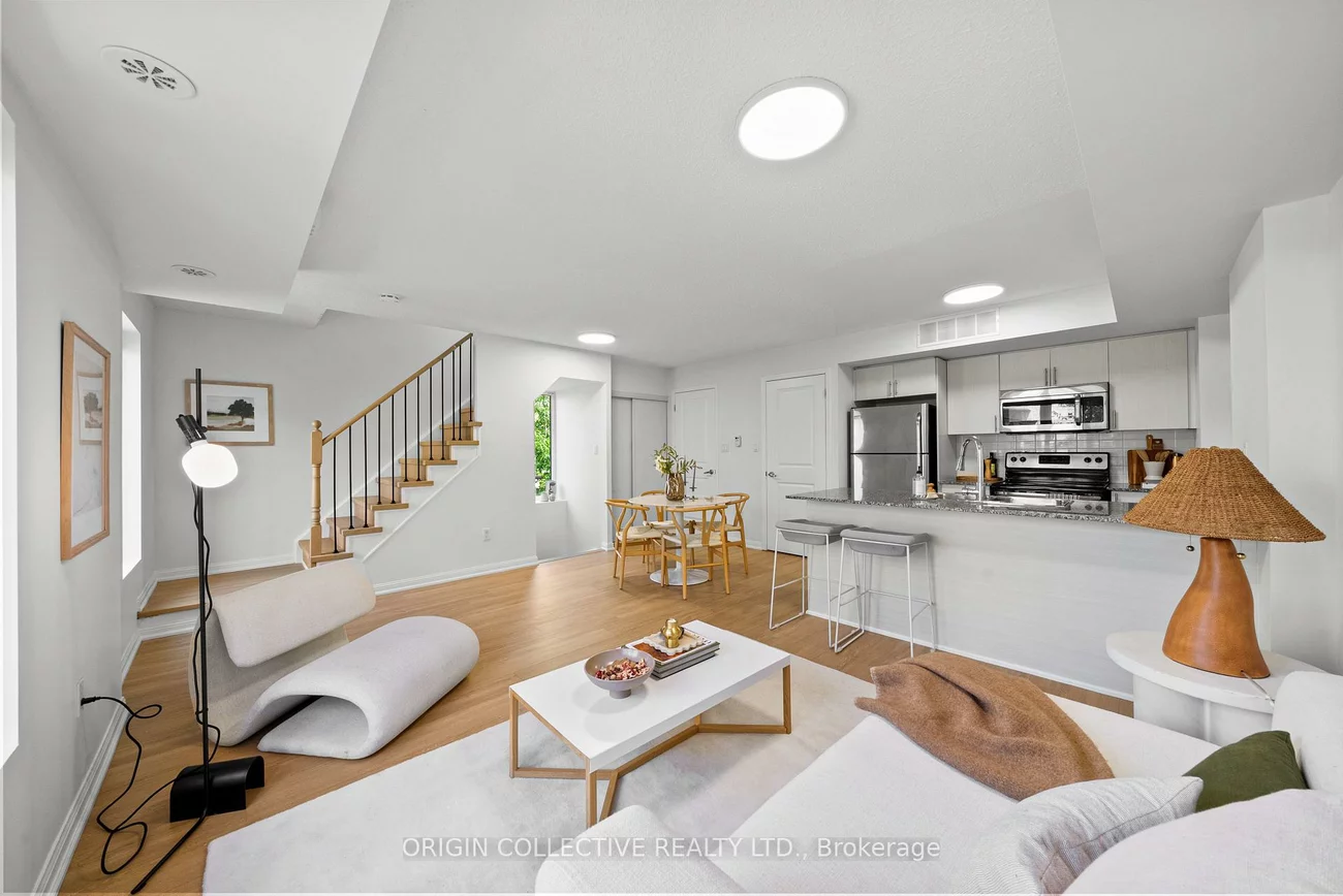 11, Foundry, Dovercourt-Wallace Emerson-Junction, Toronto