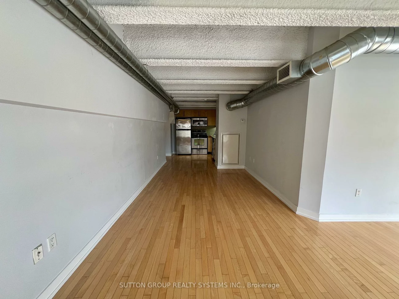 1100, Lansdowne, Dovercourt-Wallace Emerson-Junction, Toronto