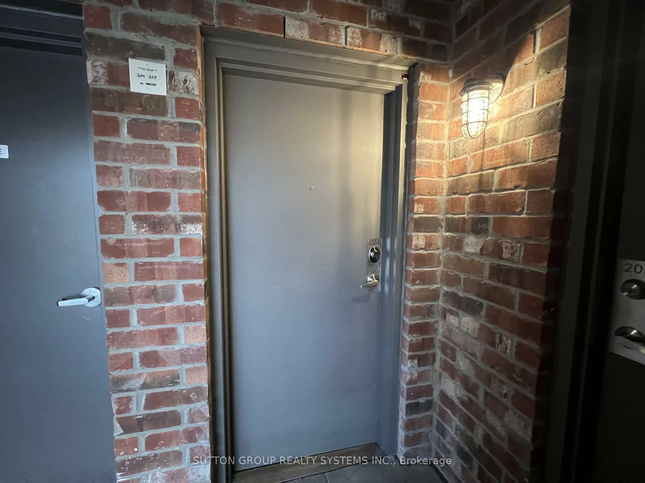 1100, Lansdowne, Dovercourt-Wallace Emerson-Junction, Toronto