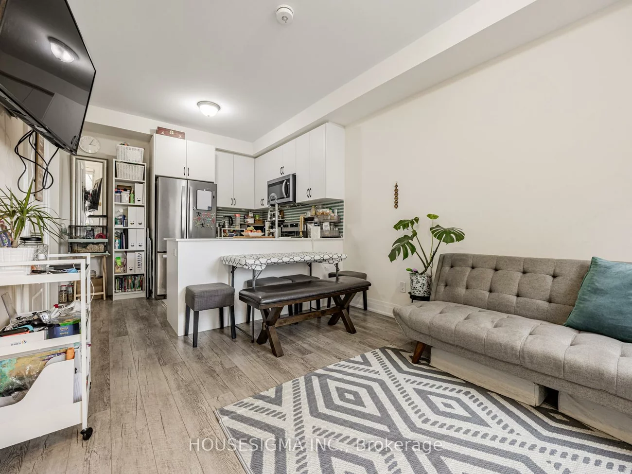 713, Lawrence, Yorkdale-Glen Park, Toronto