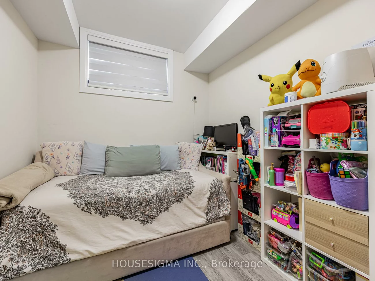 713, Lawrence, Yorkdale-Glen Park, Toronto