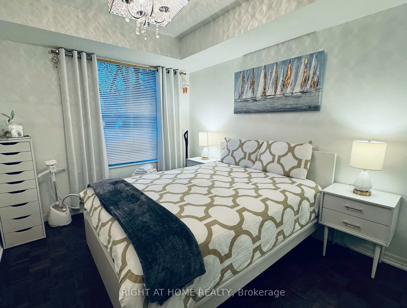 38, Fontenay, Edenbridge-Humber Valley, Toronto