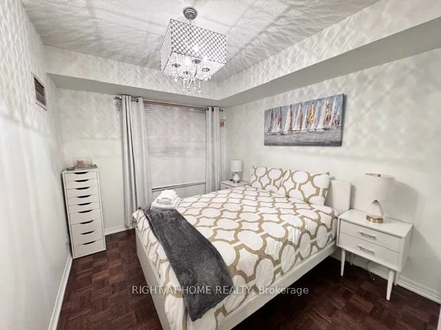 38, Fontenay, Edenbridge-Humber Valley, Toronto