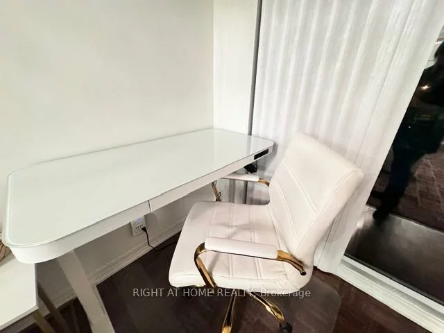 38, Fontenay, Edenbridge-Humber Valley, Toronto