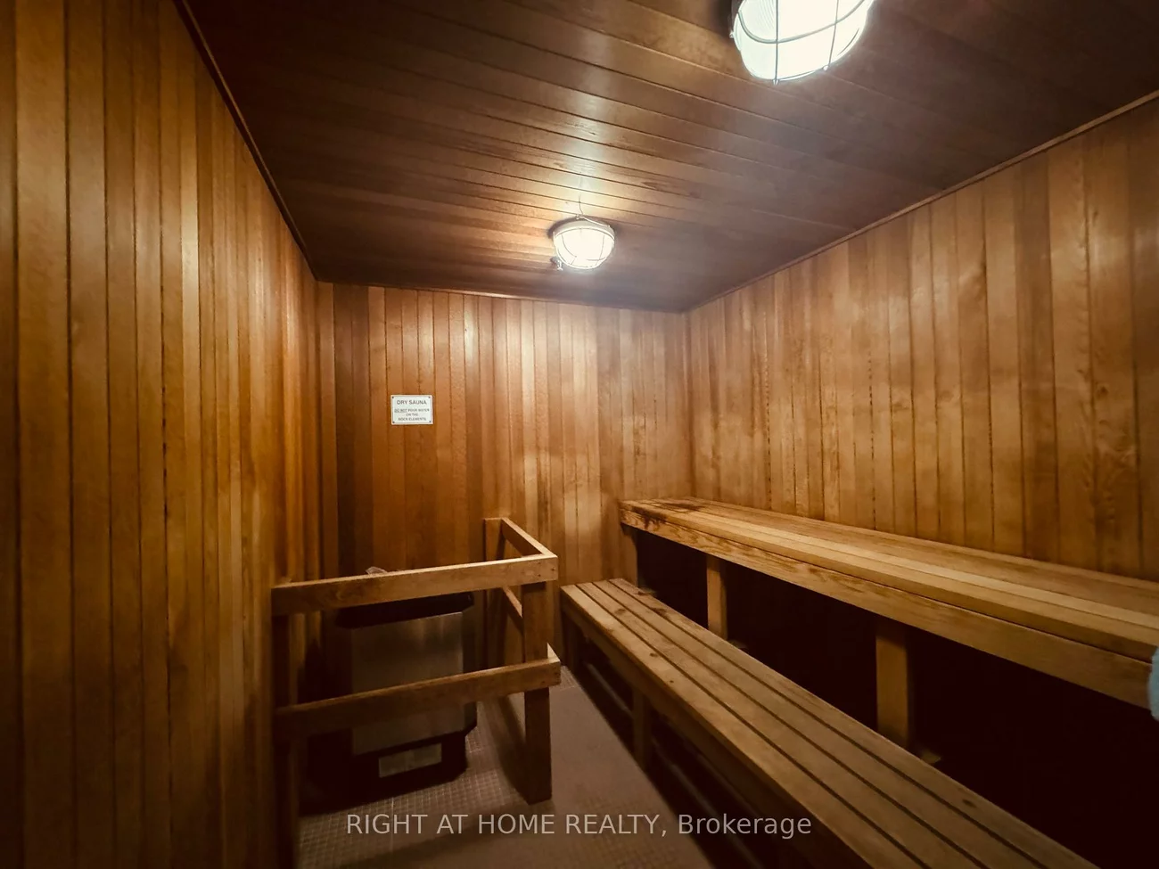 38, Fontenay, Edenbridge-Humber Valley, Toronto