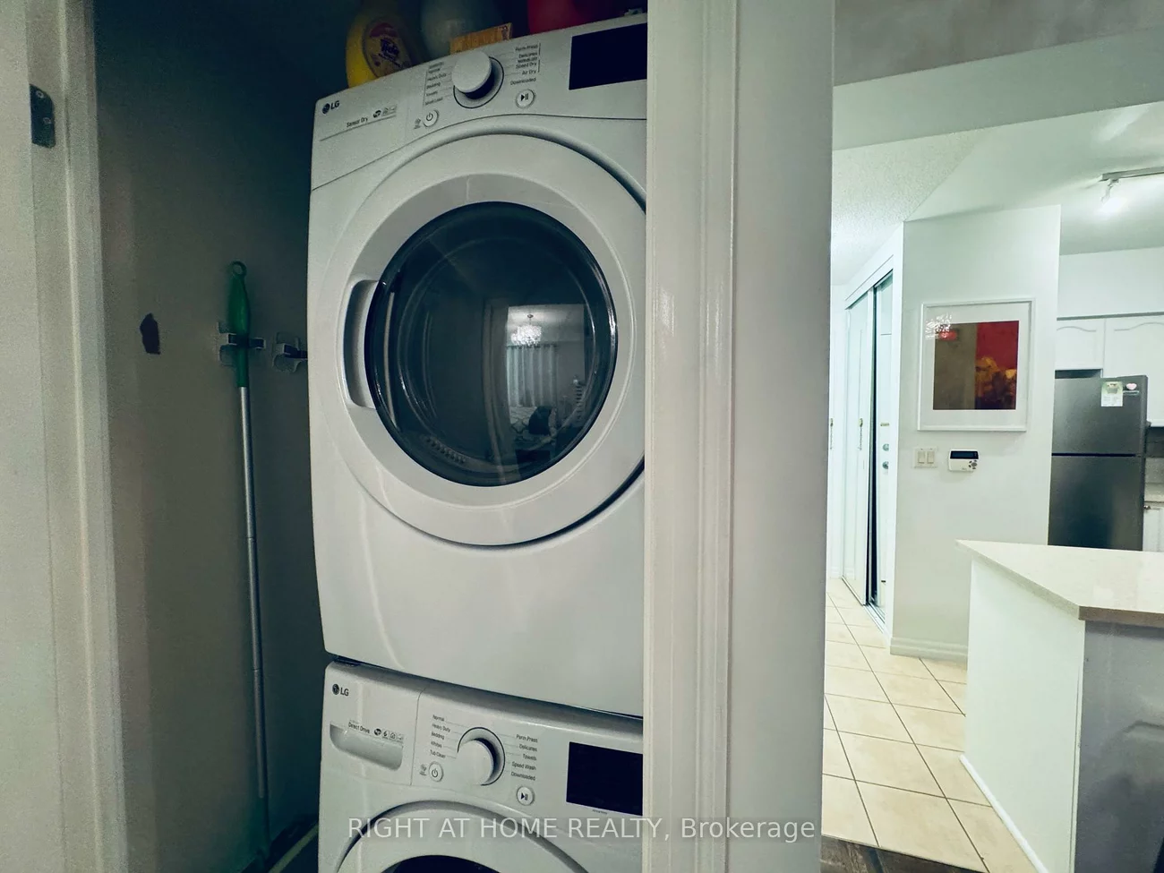 38, Fontenay, Edenbridge-Humber Valley, Toronto