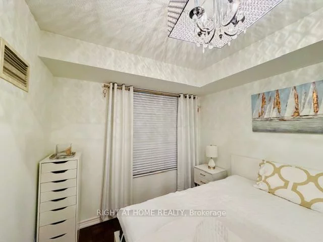 38, Fontenay, Edenbridge-Humber Valley, Toronto