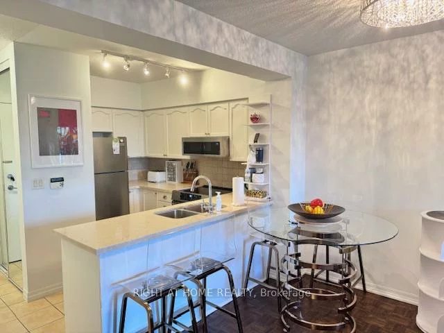 38, Fontenay, Edenbridge-Humber Valley, Toronto