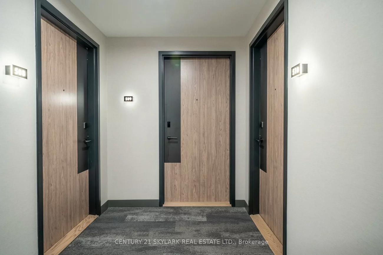 1007, The Queensway, Islington-City Centre West, Toronto
