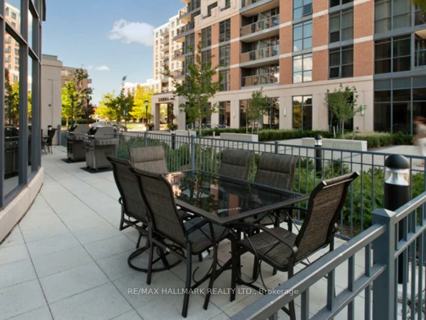 5191, Dundas (3 Summerland Terr), Islington-City Centre West, Toronto