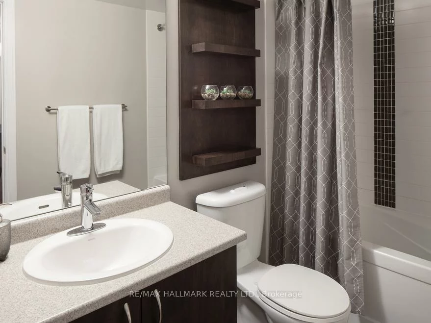 5191, Dundas (3 Summerland Terr), Islington-City Centre West, Toronto