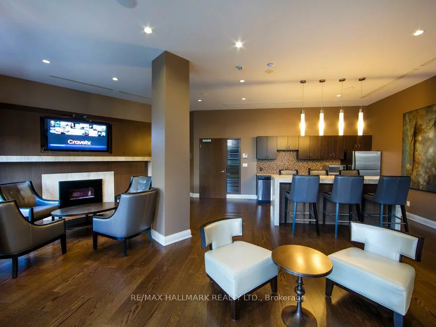 5191, Dundas (3 Summerland Terr), Islington-City Centre West, Toronto