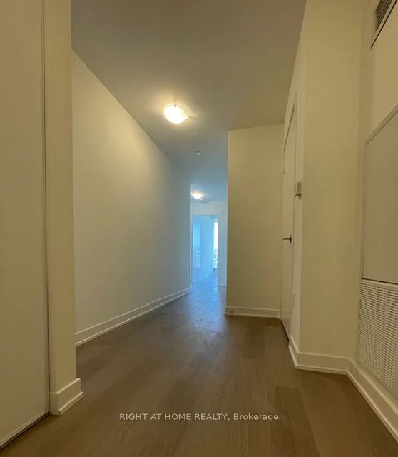 859, The Queensway, Stonegate-Queensway, Toronto