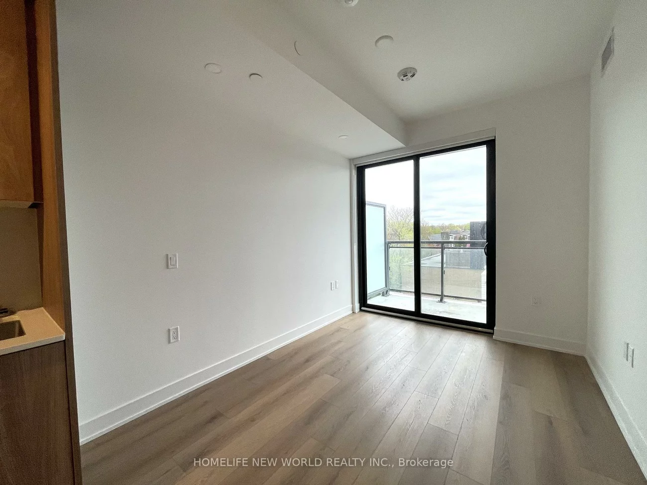 758, Dovercourt, Dovercourt-Wallace Emerson-Junction, Toronto
