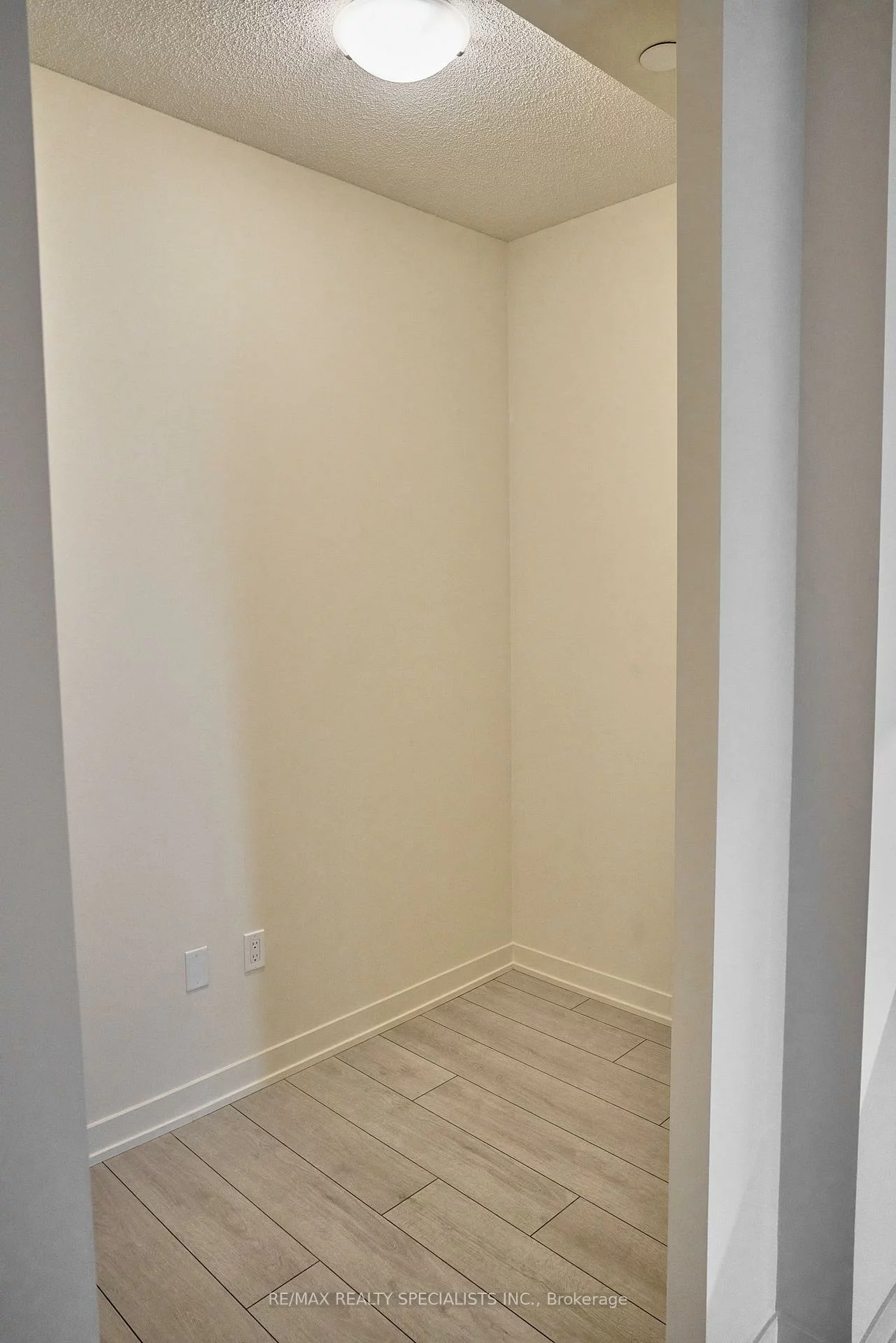 38, Annie Craig, Mimico, Toronto
