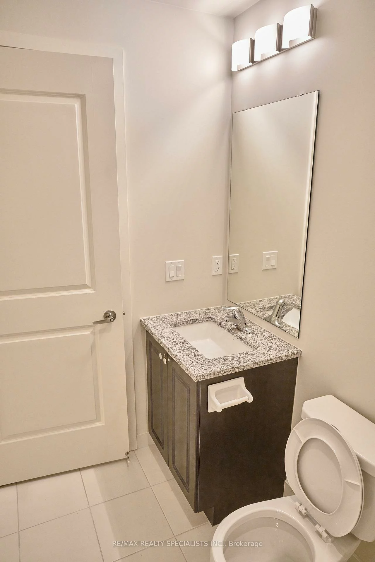38, Annie Craig, Mimico, Toronto