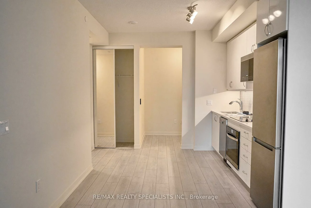 38, Annie Craig, Mimico, Toronto
