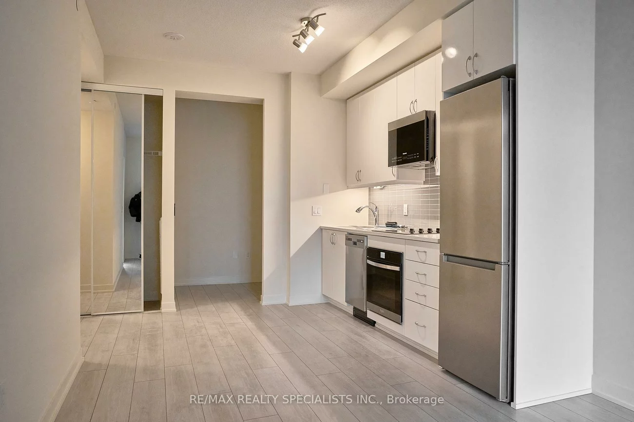 38, Annie Craig, Mimico, Toronto