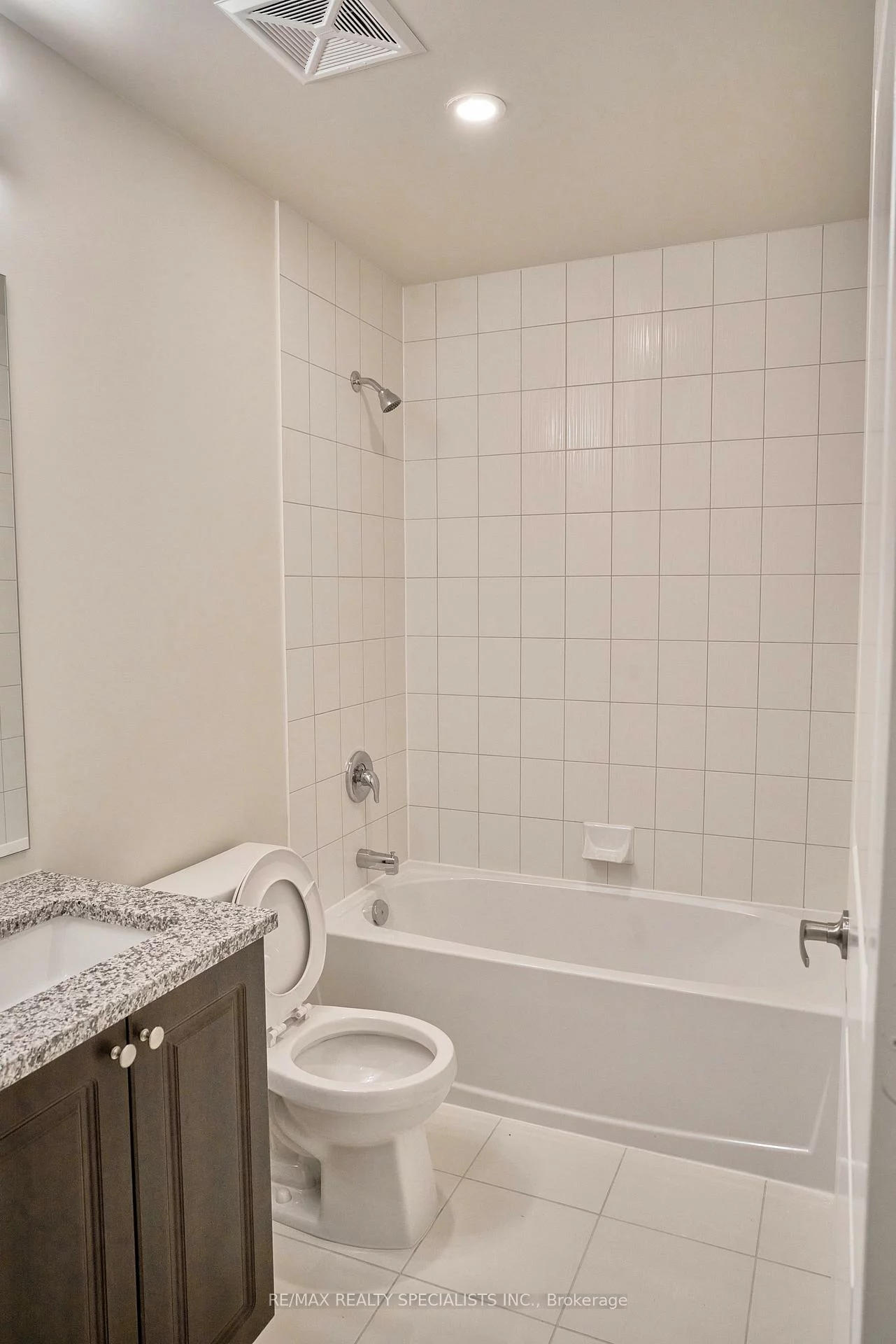 38, Annie Craig, Mimico, Toronto