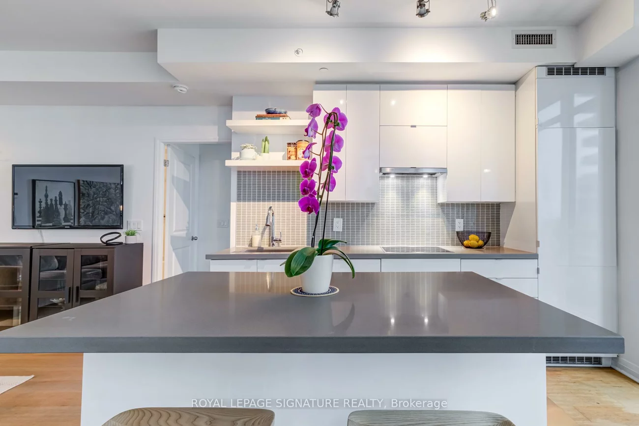 60, Annie Craig, Mimico, Toronto