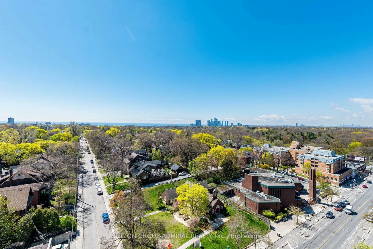 1660, Bloor, High Park North, Toronto