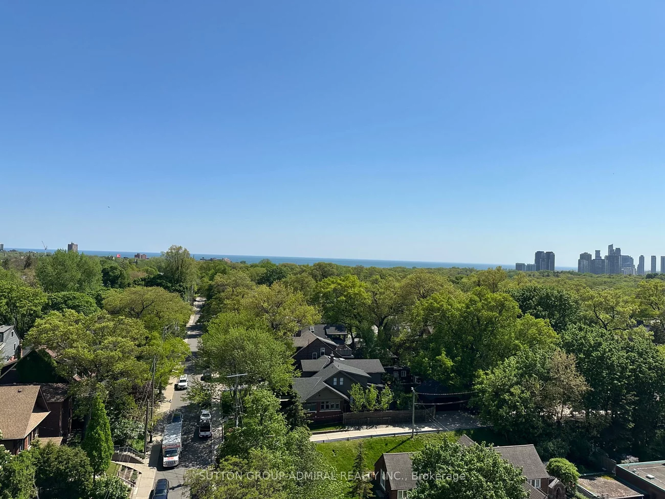 1660, Bloor, High Park North, Toronto