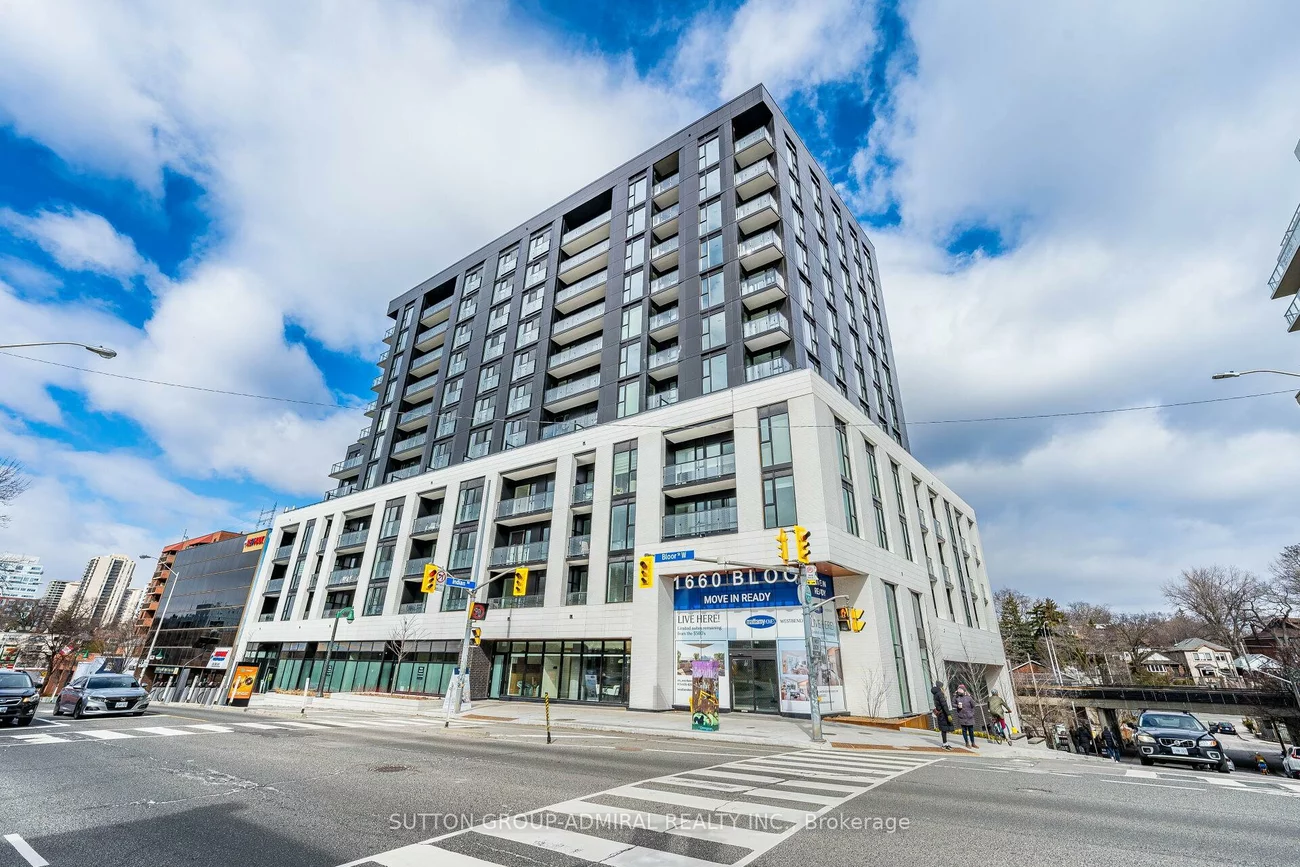 1660, Bloor, High Park North, Toronto