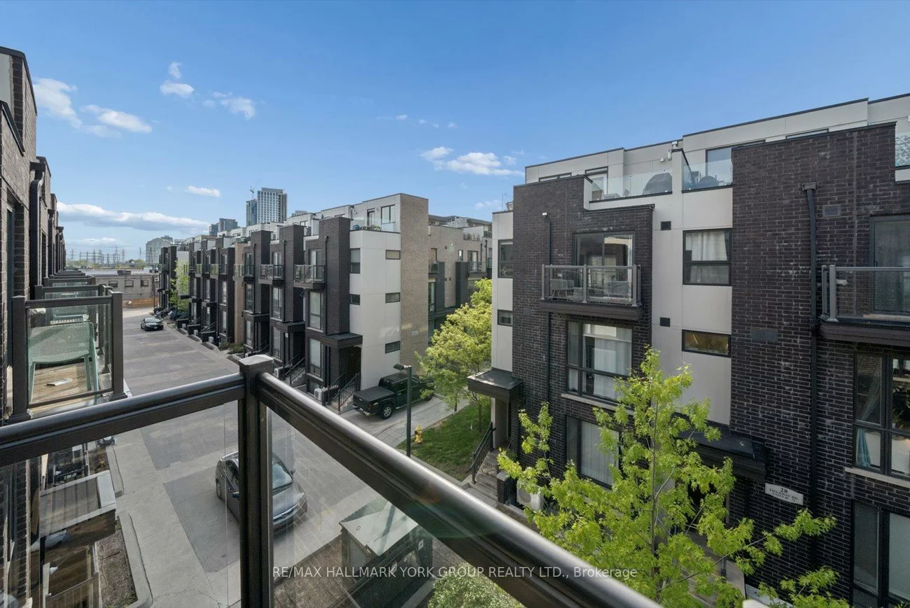 24, Fieldway, Islington-City Centre West, Toronto