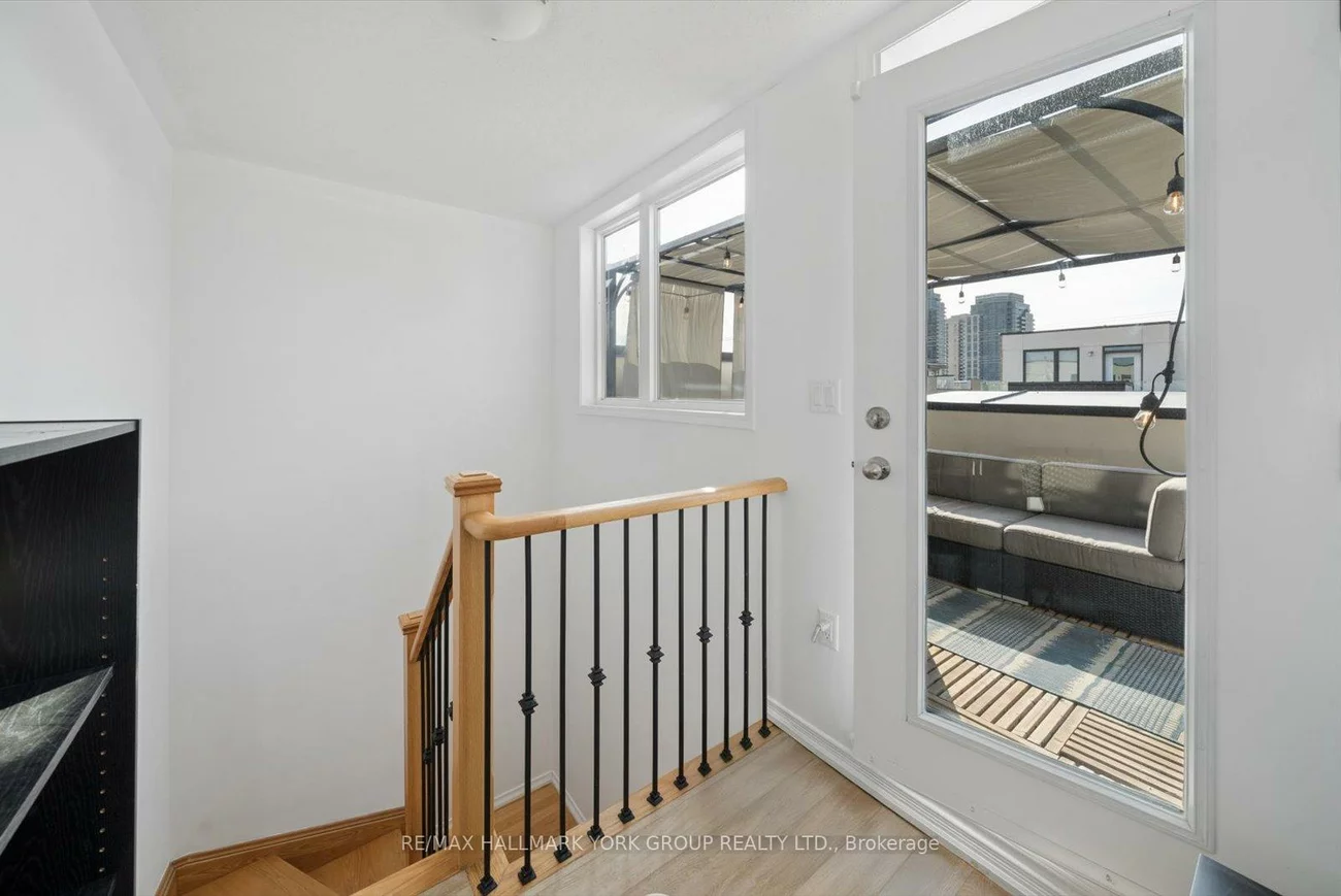 24, Fieldway, Islington-City Centre West, Toronto