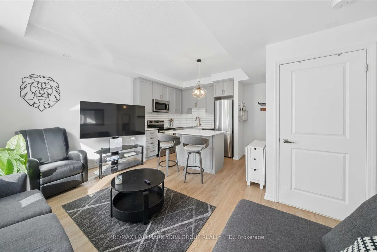 24, Fieldway, Islington-City Centre West, Toronto