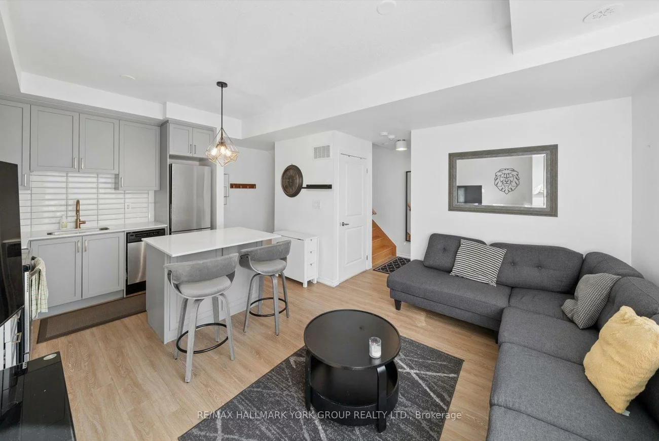 24, Fieldway, Islington-City Centre West, Toronto
