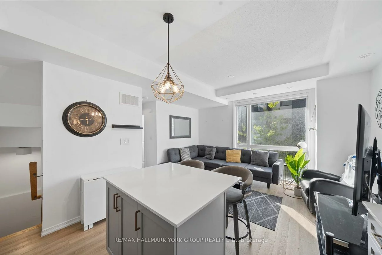 24, Fieldway, Islington-City Centre West, Toronto