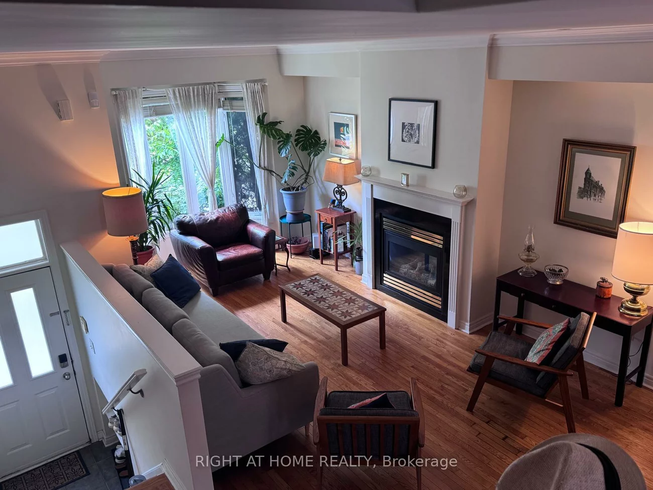 2-116, Evans, Mimico, Toronto